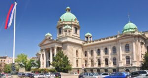 A parlament feloszlatását kezdeményezte a szerb kormány